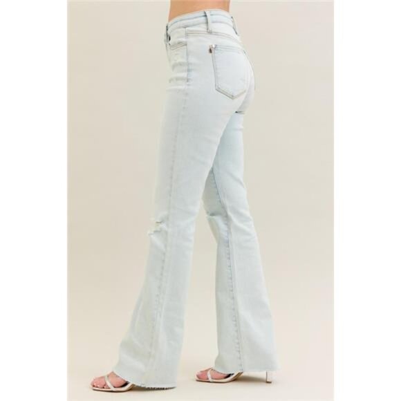 NWT Judy Blue Full Size Destroy & Fray Hem Bootcut Jeans Plus Size - Picture 3 of 7